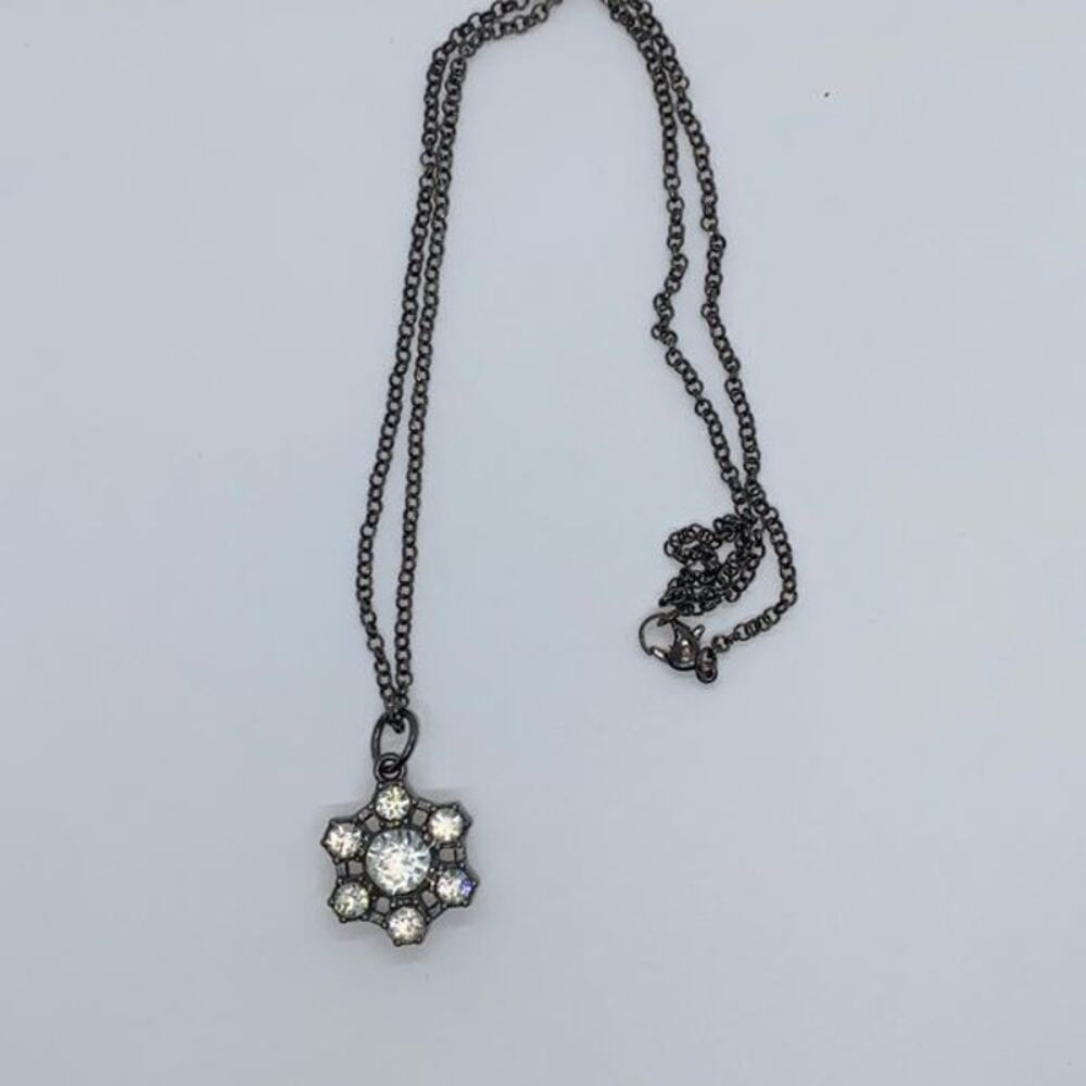 Black-Tone Rhinestone Pendant Necklace - Picture 3 of 6
